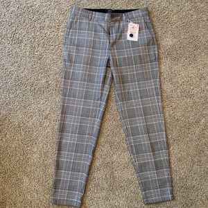 Berksha Men’s Plaid Dress Pants